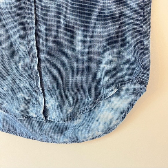 Cloth & Stone Bleach Wash Chambray Button Down Sleeveless Tank Shirt Med (ff) - Picture 2 of 13